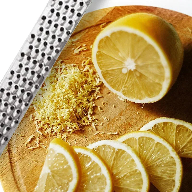 Handheld Stainless Steel Cheese & Garlic Grater – Effortless Grating Every Time! 🧀🍋🧄
